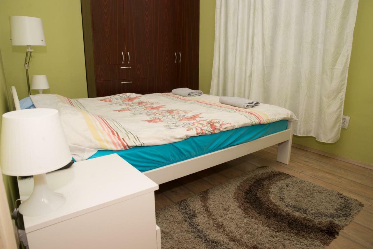 Reveller'S Hostel Dordegol Kültér fotó